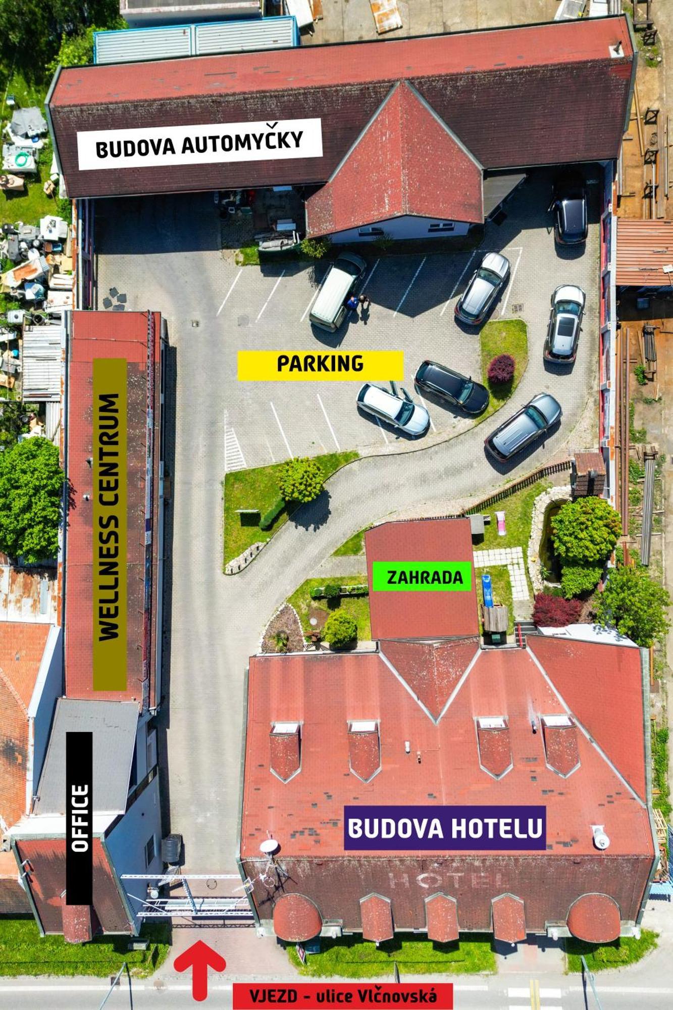 Hotel & Spa Centrum Palmira Uhersky Brod Exterior photo