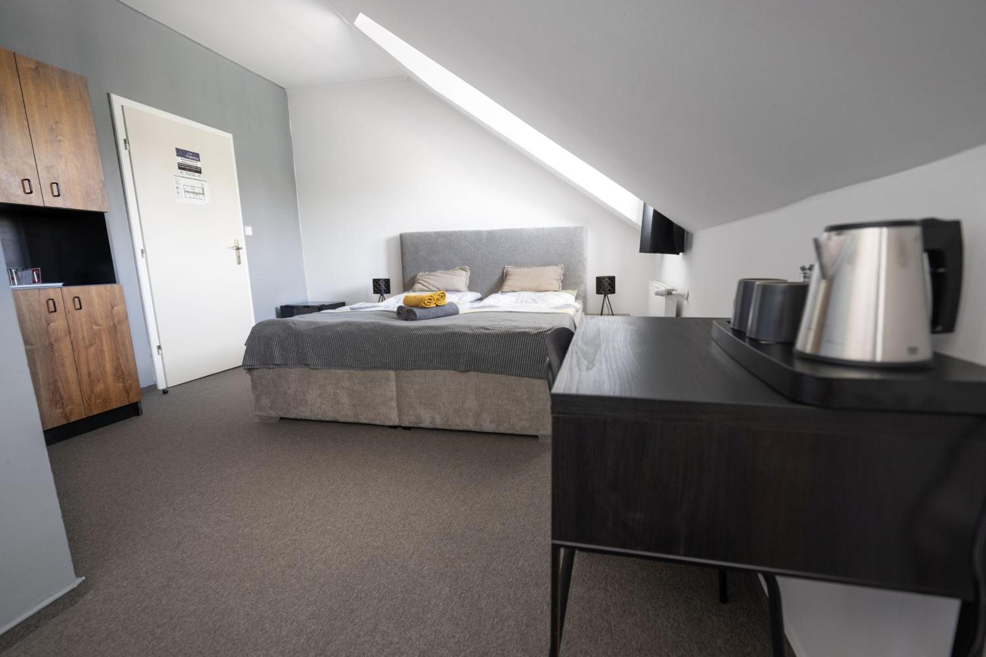 Hotel & Spa Centrum Palmira Uhersky Brod Exterior photo