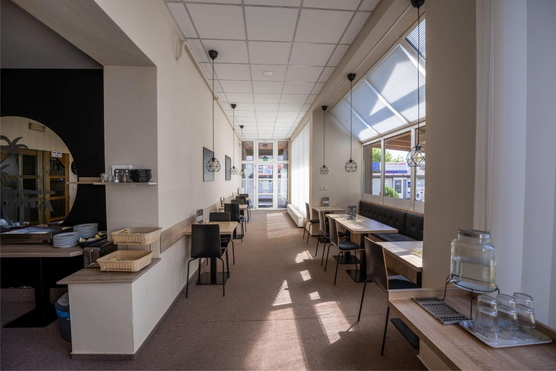 Hotel & Spa Centrum Palmira Uhersky Brod Exterior photo