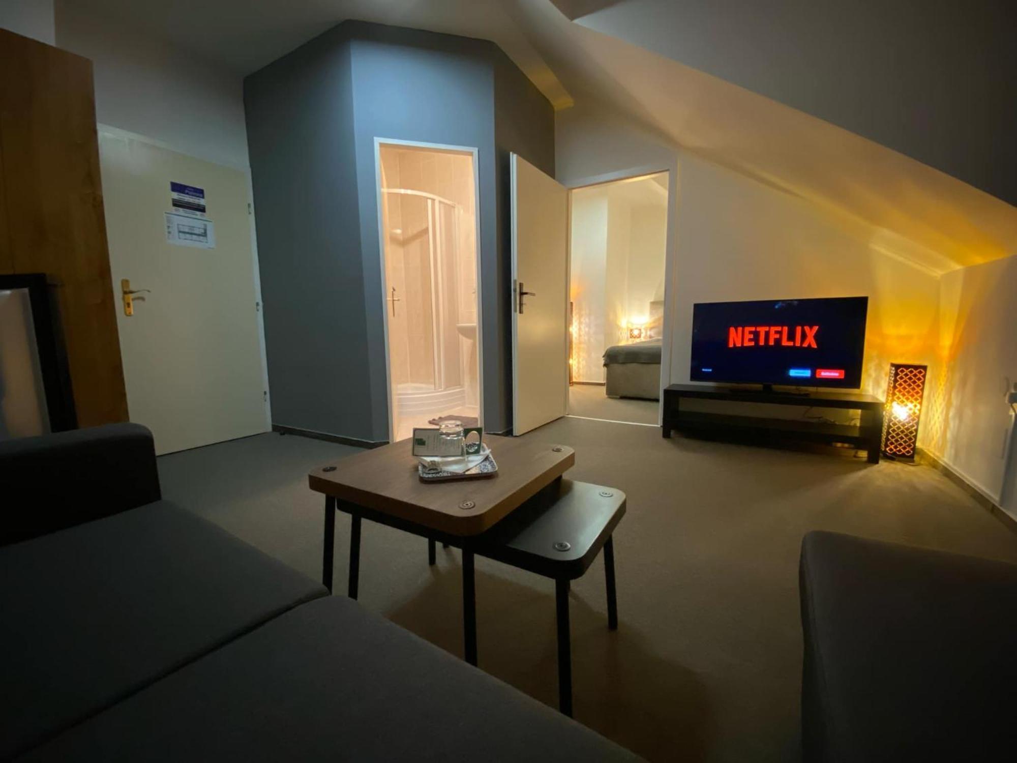 Hotel & Spa Centrum Palmira Uhersky Brod Exterior photo